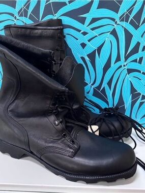 Wellco Men's Black Leather Tactical Combat Boots - Size 12R